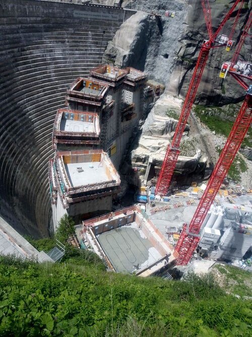 Besichtigung Staumauer Grimsel